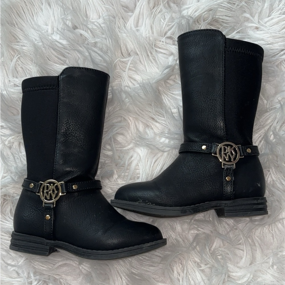 Dkny girls boots size 7